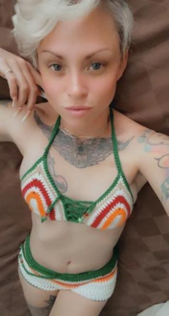 Bailey, 24  female escort, Wichita