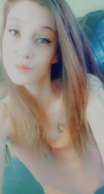 Faith, 25  female escort, Wichita