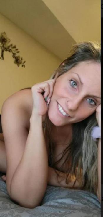 208-936-2565, 28  female escort, Wichita