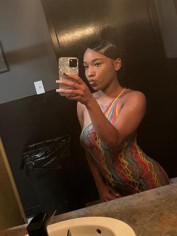 Mula, 20  female escort, Wichita