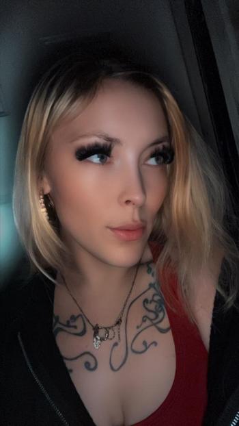 Winter, 25  female escort, Wichita