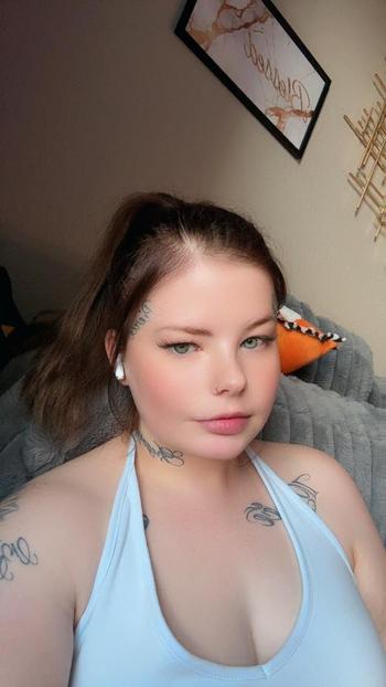 Jade, 22  female escort, Wichita