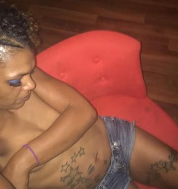 3163399907, female escort, Wichita