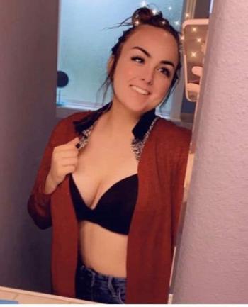 3167196005, female escort, Wichita