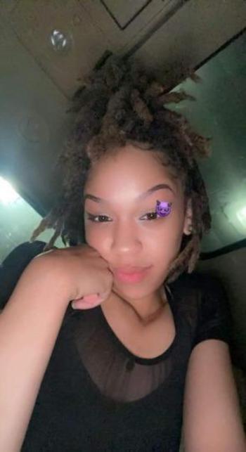 4053008924, female escort, Wichita