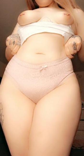 3162436487, female escort, Wichita